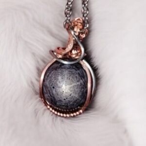 21 ct. Genuine Natural Star Ruby Pendant Necklace